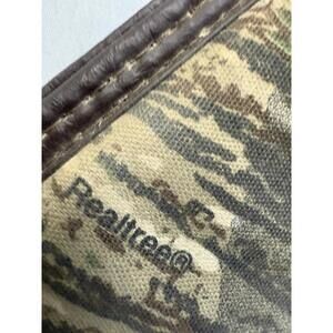 Realtree hunting gun case. Please see photos for measurements.